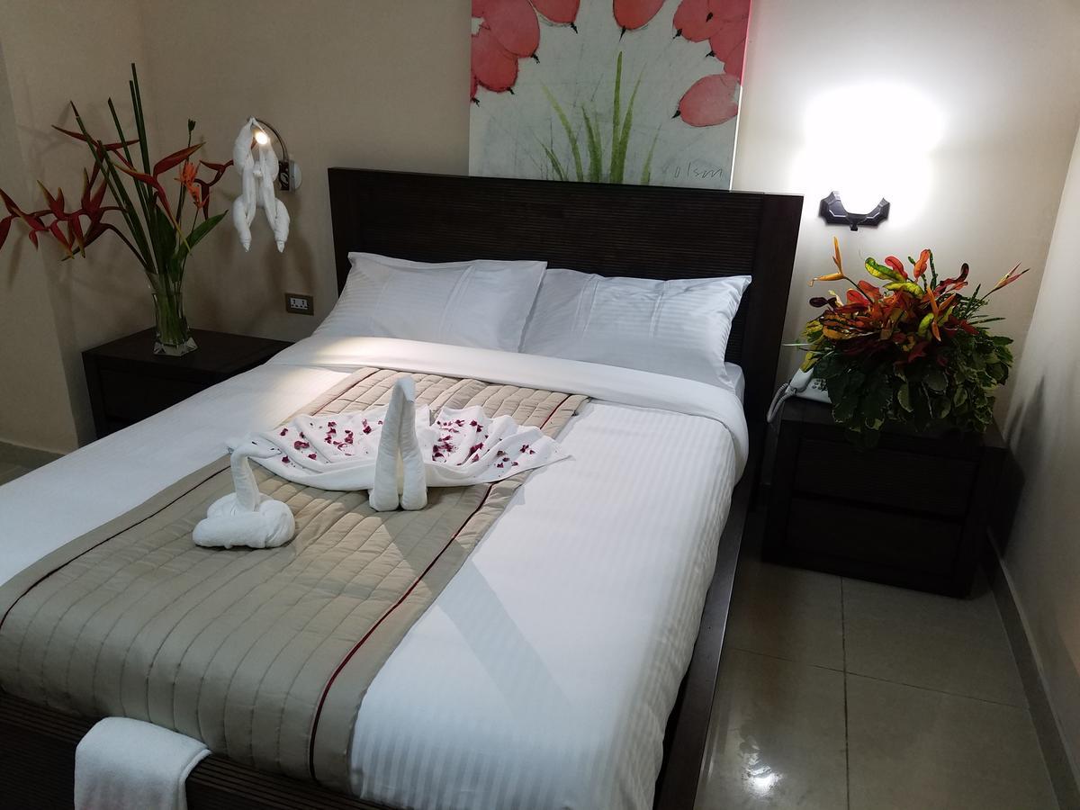 Murex Plaza Hotel & Suites Monrovia Exterior photo